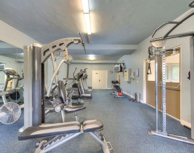 6708 Hillpark Drive - Photo Thumbnail 33