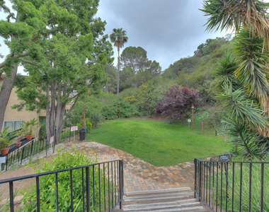 6708 Hillpark Drive - Photo Thumbnail 27