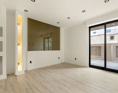 1021 N Ogden Drive - Photo Thumbnail 7