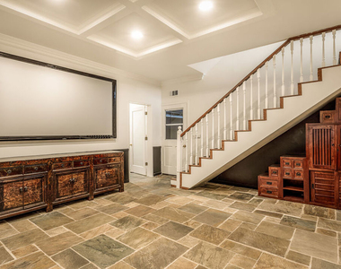 353 N Gunston Drive - Photo Thumbnail 13