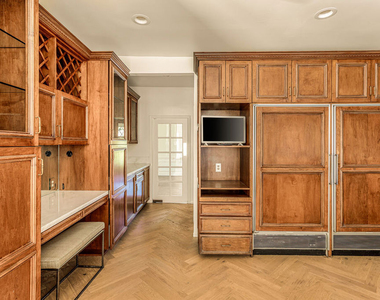 353 N Gunston Drive - Photo Thumbnail 10