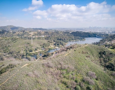 3223 Tareco Drive - Photo Thumbnail 44