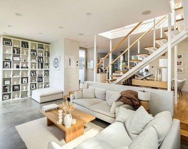 844 California Avenue - Photo Thumbnail 2