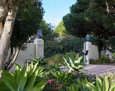 1115 W Palos Verdes Drive - Photo Thumbnail 1