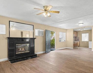 4397 Swift Ave - Photo Thumbnail 19
