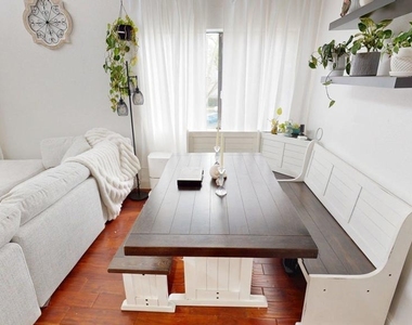 5123 Longfellow Way - Photo Thumbnail 7