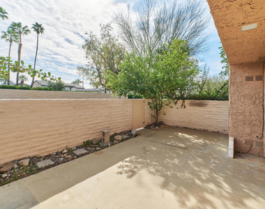 2420 Los Coyotes Drive - Photo Thumbnail 32