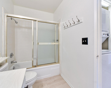 2420 Los Coyotes Drive - Photo Thumbnail 26