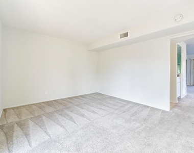 2420 Los Coyotes Drive - Photo Thumbnail 36