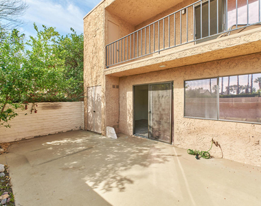2420 Los Coyotes Drive - Photo Thumbnail 31