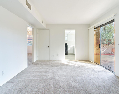 2420 Los Coyotes Drive - Photo Thumbnail 33