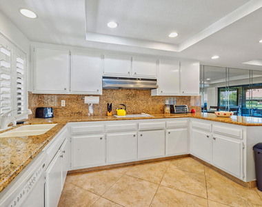 181 Camino Arroyo S - Photo Thumbnail 10