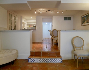 235 Sunrise Avenue - Photo Thumbnail 17