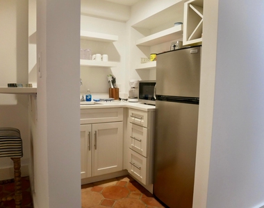 235 Sunrise Avenue - Photo Thumbnail 20
