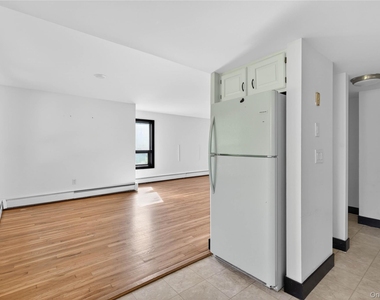 40 Felter Hill Road - Photo Thumbnail 12