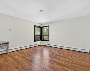 40 Felter Hill Road - Photo Thumbnail 17