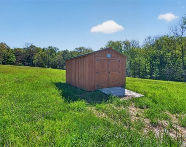 40 Felter Hill Road - Photo Thumbnail 36