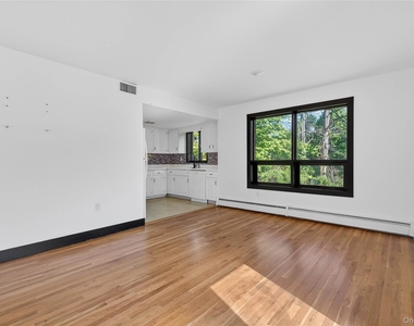 40 Felter Hill Road - Photo Thumbnail 9