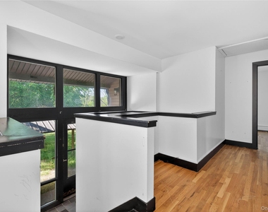 40 Felter Hill Road - Photo Thumbnail 13