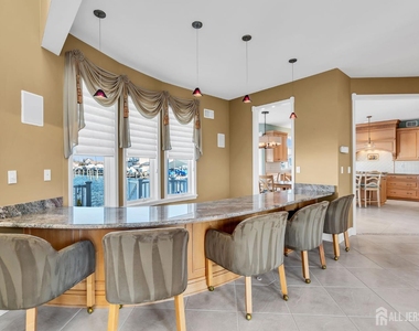 3110 Windsor Avenue - Photo Thumbnail 7