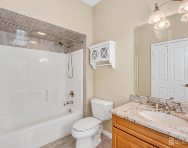 3110 Windsor Avenue - Photo Thumbnail 40