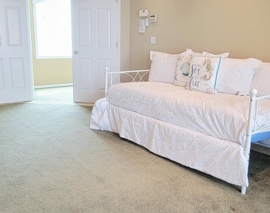 3110 Windsor Avenue - Photo Thumbnail 30