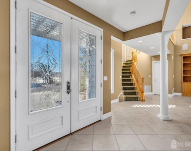 3110 Windsor Avenue - Photo Thumbnail 5
