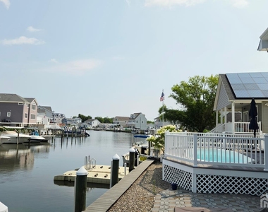 3110 Windsor Avenue - Photo Thumbnail 46