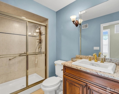 3110 Windsor Avenue - Photo Thumbnail 21