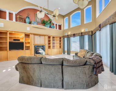 3110 Windsor Avenue - Photo Thumbnail 9