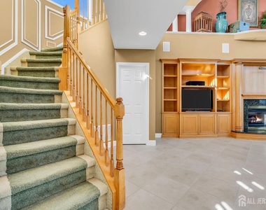 3110 Windsor Avenue - Photo Thumbnail 11
