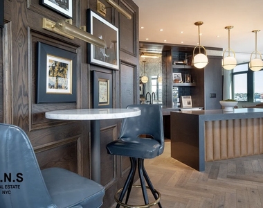 36-20 Steinway Street - Photo Thumbnail 15