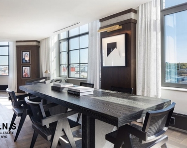 36-20 Steinway Street - Photo Thumbnail 17