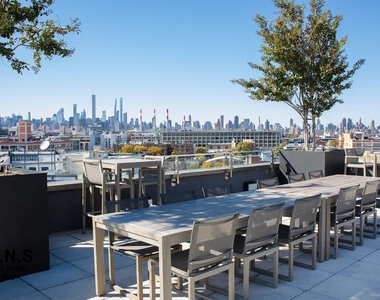 36-20 Steinway Street - Photo Thumbnail 19