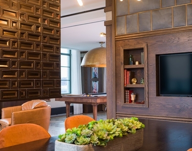 36-20 Steinway Street - Photo Thumbnail 6