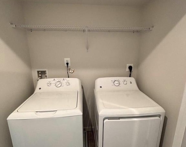 57 Sebago Place - Photo Thumbnail 12