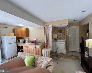 6220 Hidden Canyon Road - Photo Thumbnail 6