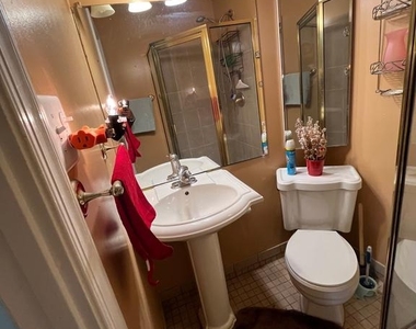 6220 Hidden Canyon Road - Photo Thumbnail 12