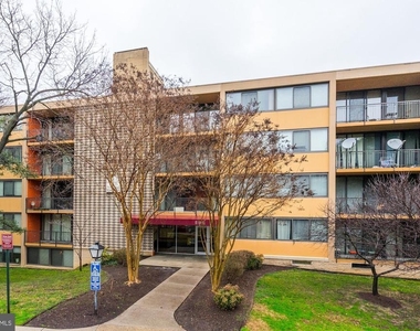 8 S Van Dorn Street - Photo Thumbnail 18