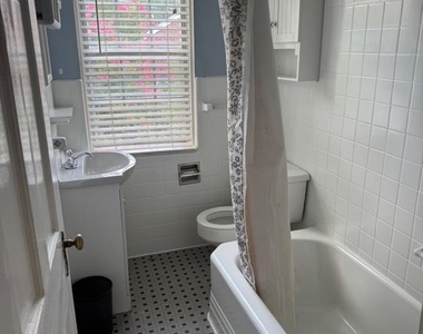 19 Auburn Court - Photo Thumbnail 14