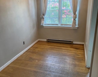 19 Auburn Court - Photo Thumbnail 6