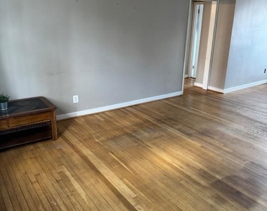 19 Auburn Court - Photo Thumbnail 4