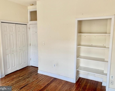 4217 Ridge Avenue - Photo Thumbnail 9
