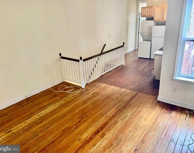 4217 Ridge Avenue - Photo Thumbnail 3