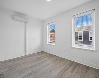 2522 N Opal Street - Photo Thumbnail 11