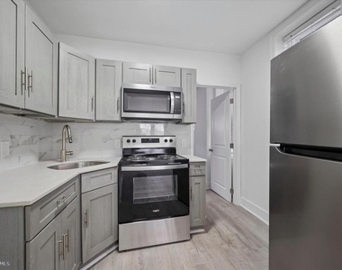 2522 N Opal Street - Photo Thumbnail 5