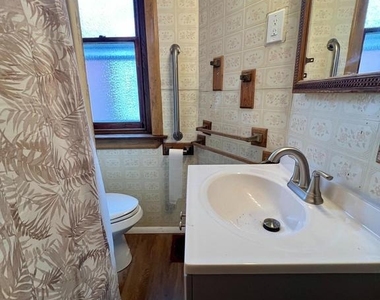 502 Buttonwood Street - Photo Thumbnail 17