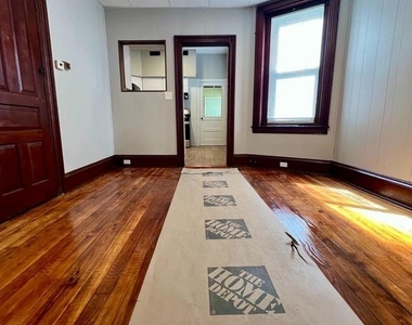 502 Buttonwood Street - Photo Thumbnail 5