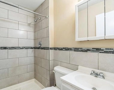 5204 Leeward Road - Photo Thumbnail 9