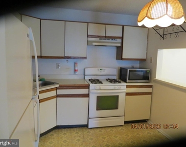 21 Aspen Court - Photo Thumbnail 6